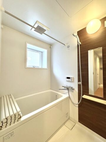 コリドール中央の物件内観写真