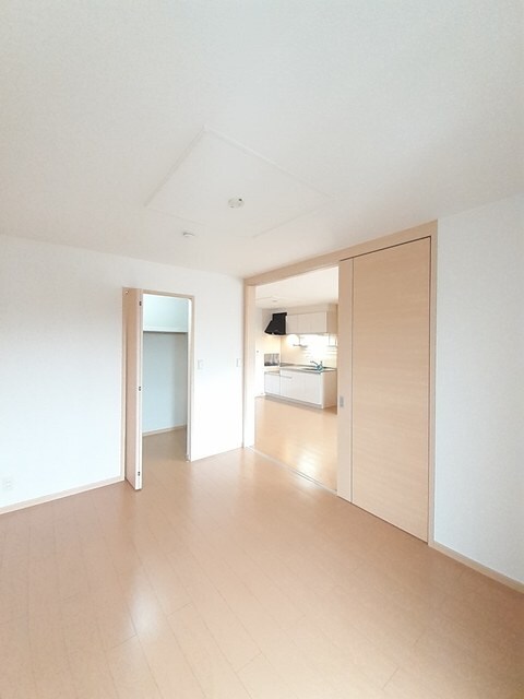 ベル・メゾン鶴市Ｂの物件内観写真