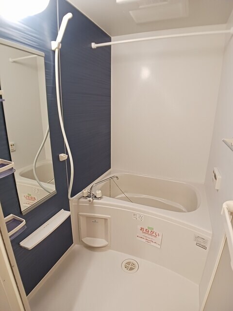 レクサス　Ｅの物件内観写真