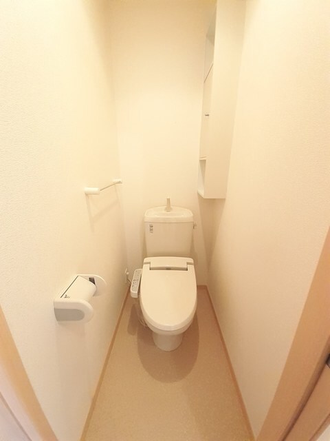 レクサス　Ｅの物件内観写真