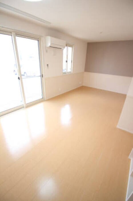 プラティーク ハバラの物件内観写真