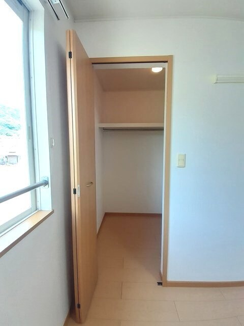 アベンシス７の物件内観写真