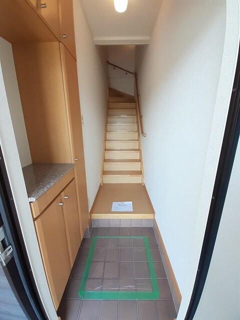 アベンシス７の物件内観写真