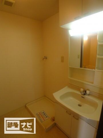 松島フラットの物件内観写真