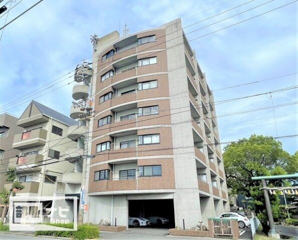 松島フラットの物件外観写真