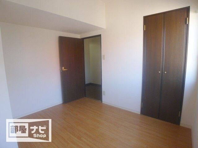 松島フラットの物件内観写真