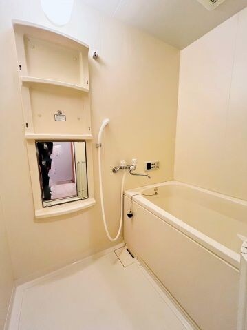 フォブールトロワやくりＢの物件内観写真