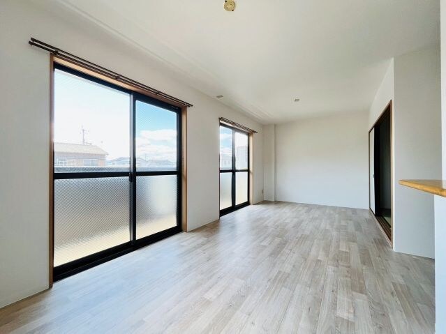 フォブールトロワやくりＢの物件内観写真