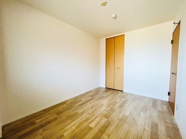 フォブールトロワやくりＢの物件内観写真