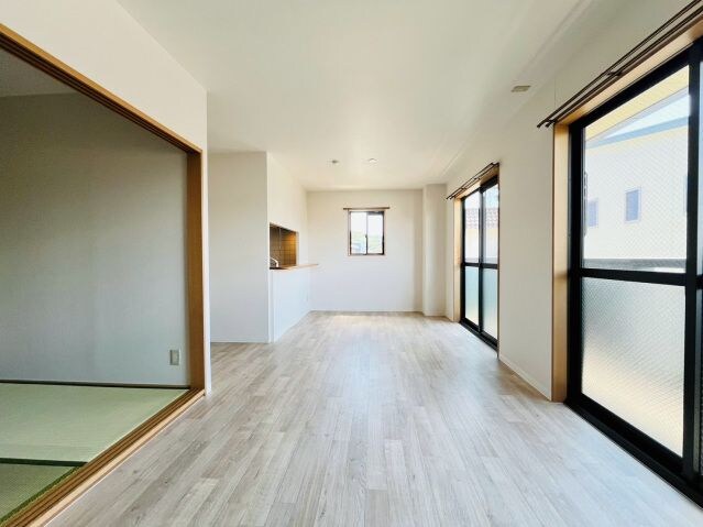 フォブールトロワやくりＢの物件内観写真