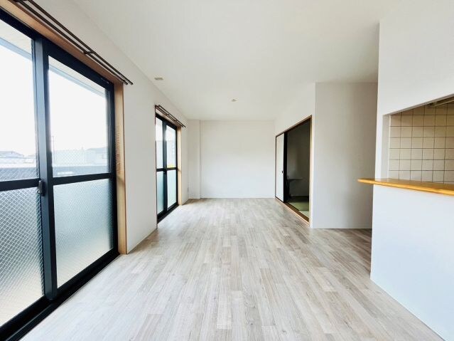 フォブールトロワやくりＢの物件内観写真