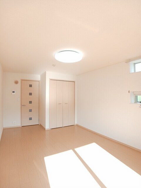 サンライズ元山の物件内観写真