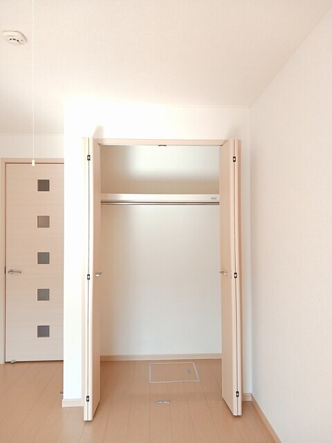 サンライズ元山の物件内観写真