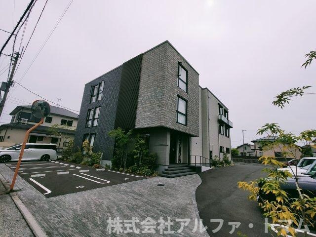 クレヴィアの物件外観写真