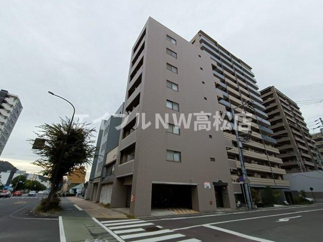 リッヂタワーⅡの物件外観写真