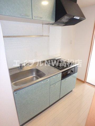 ストーリァ中央町の物件内観写真