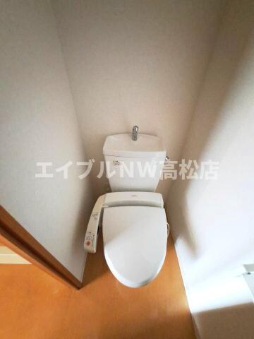 ストーリァ中央町の物件内観写真