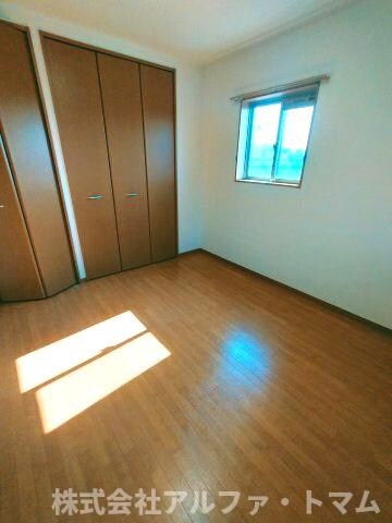 グロリアスの物件内観写真