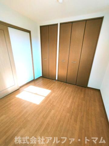 グロリアスの物件内観写真