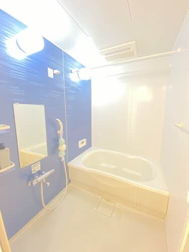 ハンプトンコートの物件内観写真