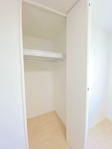 ハンプトンコートの物件内観写真