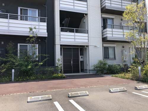 ローズガーデンの物件外観写真