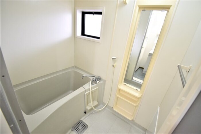 サンピア・K B棟の物件内観写真