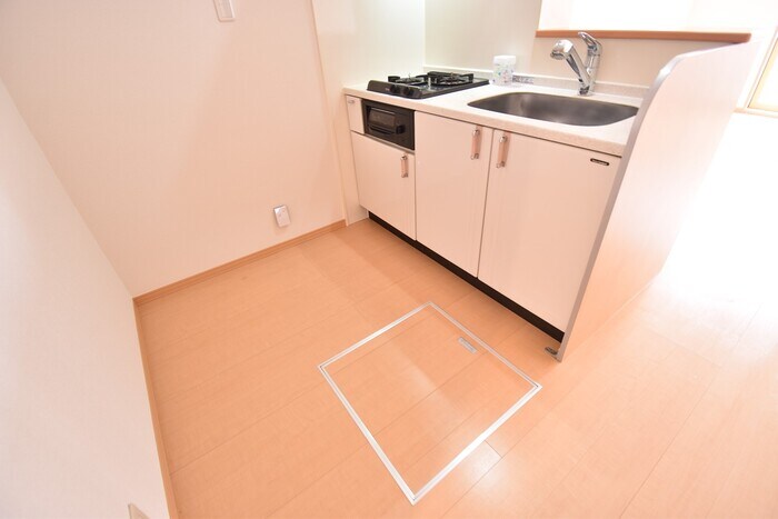 パラディー森塚の物件内観写真