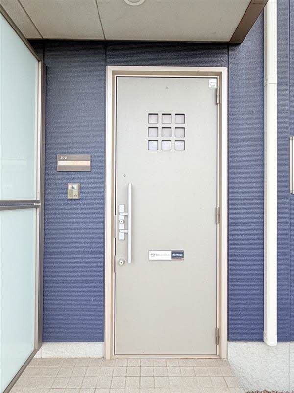 パインテイル B棟の物件内観写真