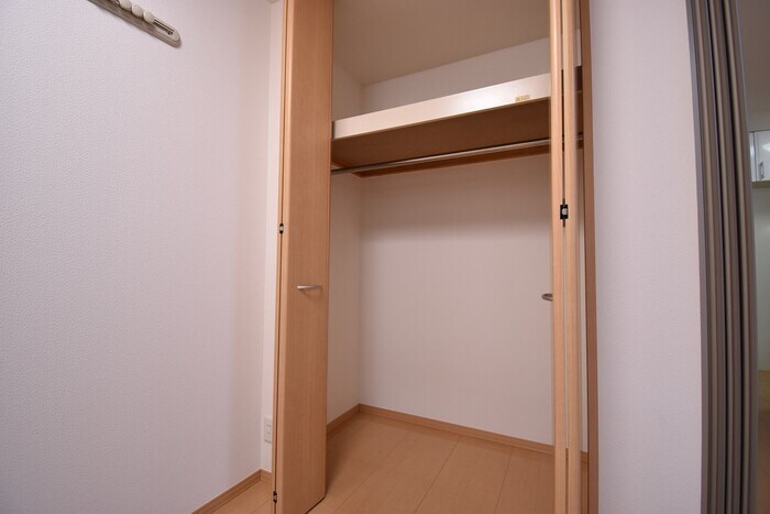 リビングタウン伏石Ⅱ A棟の物件内観写真