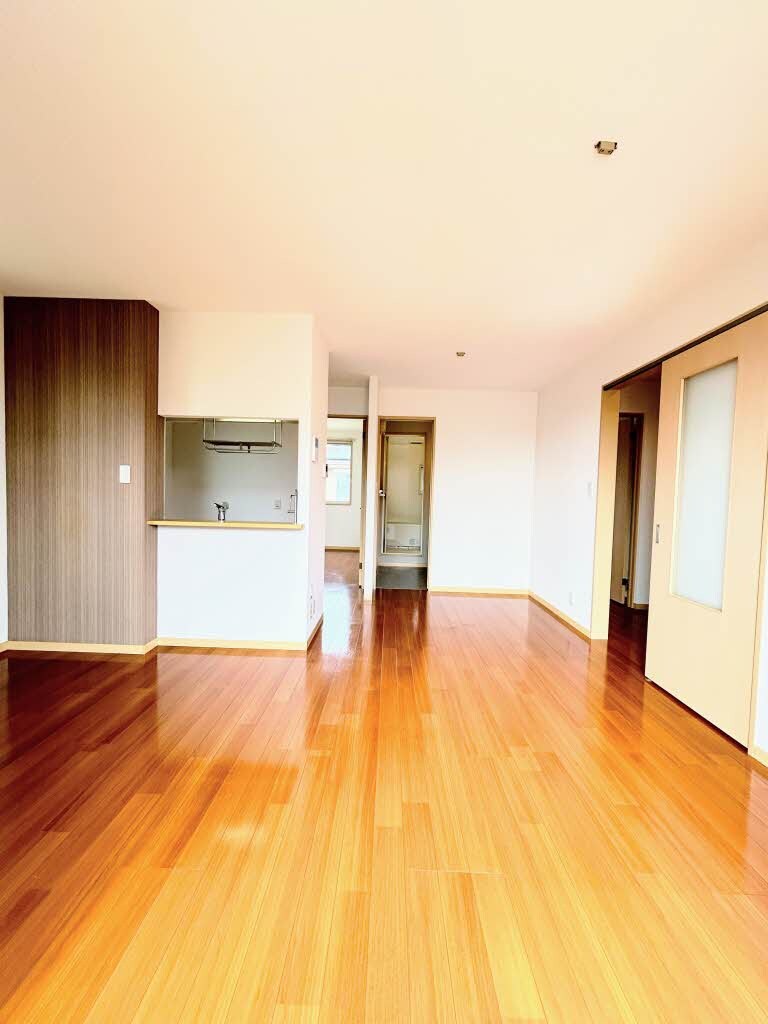 コンフォールⅡ C棟の物件内観写真