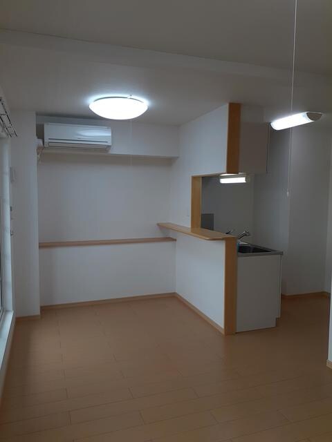 サン・フィオーレⅢの物件内観写真