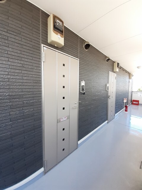 トライスターの物件外観写真