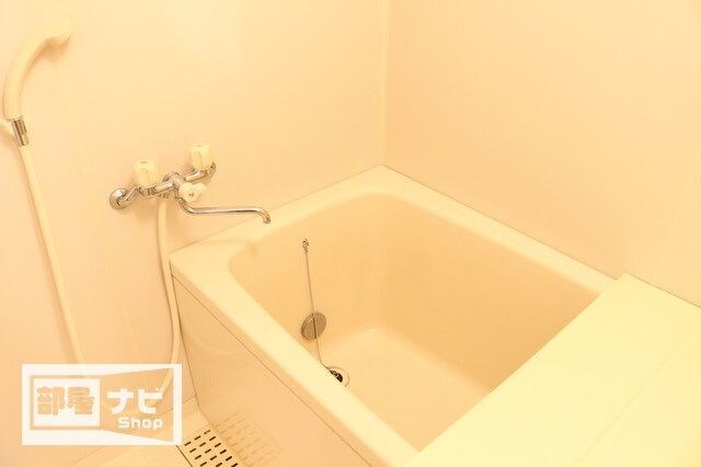 ロゼ三条の物件内観写真