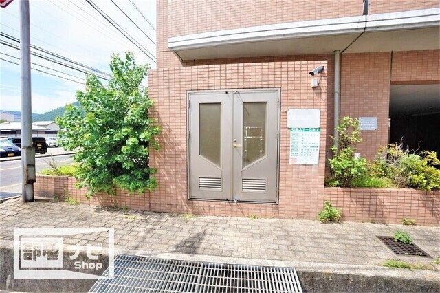 ロゼ三条の物件外観写真