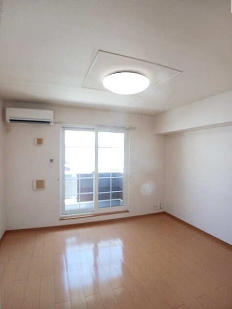 ＳＵＮ　ＳＱＵＡＲＥ新地　Ｂの物件内観写真