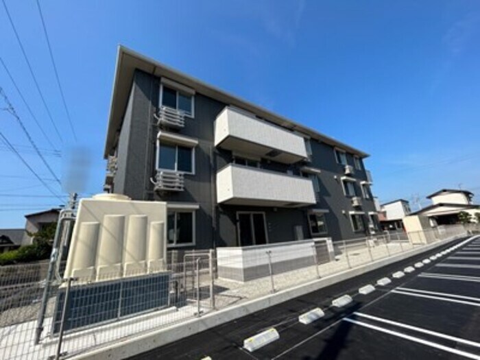 ユーフォリア A棟の物件外観写真