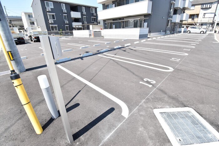 ユーフォリア A棟の物件外観写真