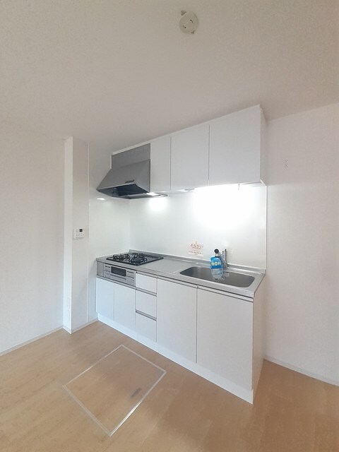 アベニール鶴市Ｂの物件内観写真