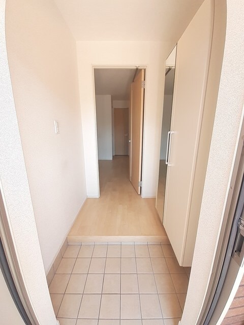 アベニール鶴市Ｂの物件内観写真