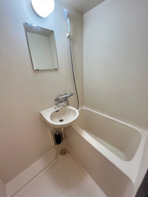 照島マンションの物件内観写真