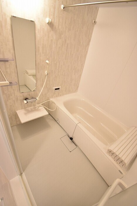 メゾン勝賀 A棟の物件内観写真