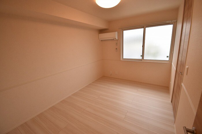 メゾン勝賀 A棟の物件内観写真