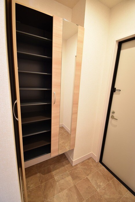 メゾン勝賀 A棟の物件内観写真