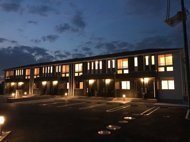 スリジエ Ａの物件外観写真