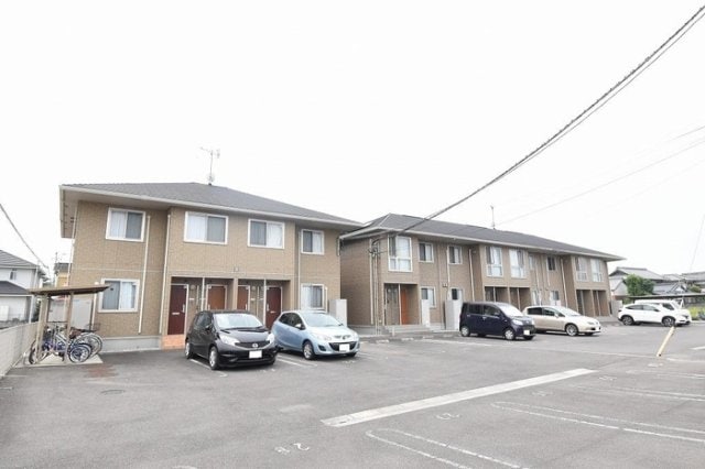 アルフレッサⅡの物件外観写真