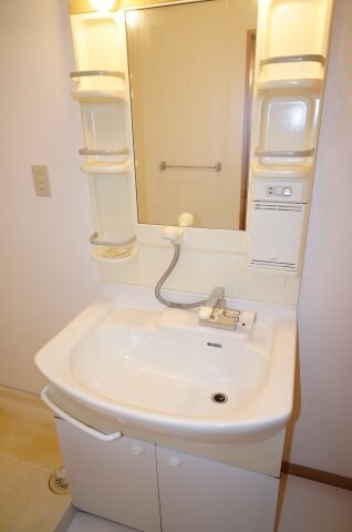 ロイヤルハイツ茜の物件内観写真