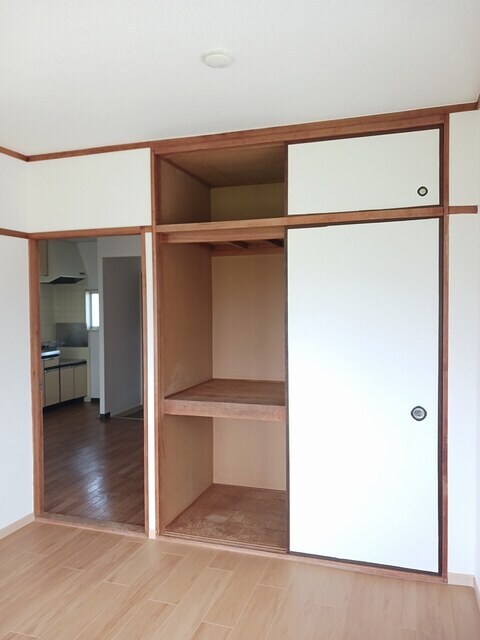 エルディム　トミダの物件内観写真