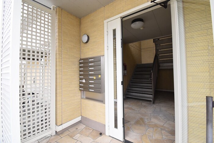 リビングタウン高松中央 B棟の物件外観写真