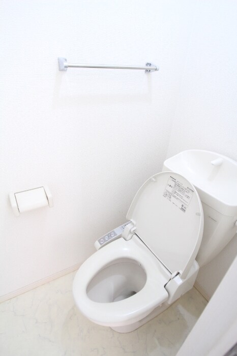 リビングタウン高松中央 B棟の物件内観写真